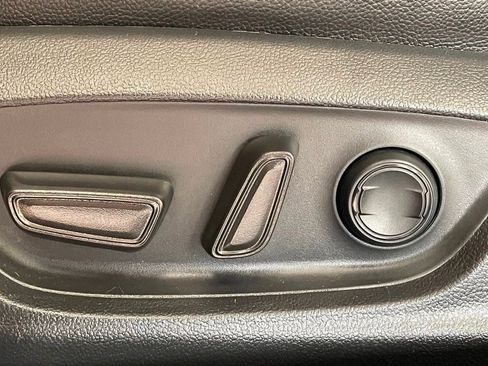 Used 2022 Toyota Camry LE FWD image 12