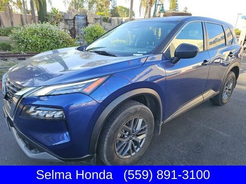 Used 2023 Nissan Rogue S FWD image 7