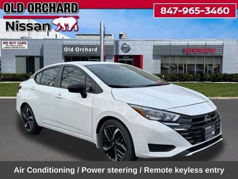 Used 2023 Nissan Versa SR w/ Trunk Package image 5