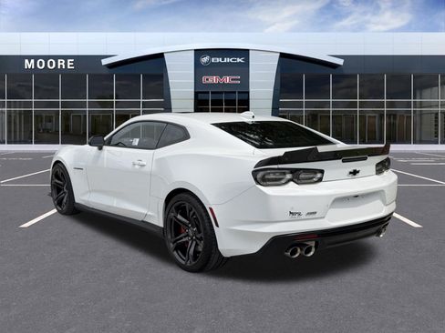 Used 2023 Chevrolet Camaro SS RWD image 5