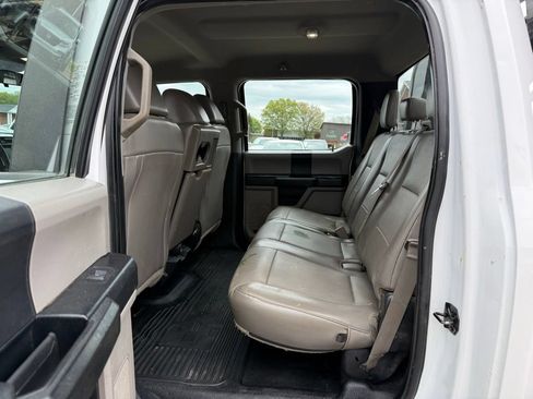 Used 2019 Ford F250 XL w/ Power Equipment Group AWD/4WD image 30