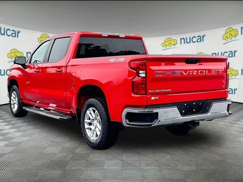 Used 2022 Chevrolet Silverado 1500 LT AWD/4WD image 4