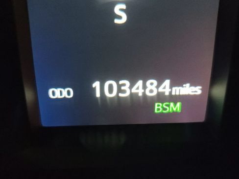 Used 2019 Toyota Highlander XLE AWD/4WD image 33