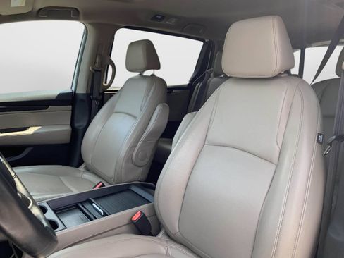 Certified 2024 Honda Odyssey EX-L image 30