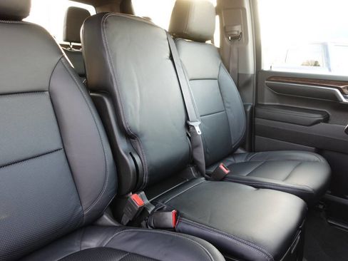 Used 2024 GMC Sierra 1500 Elevation image 27