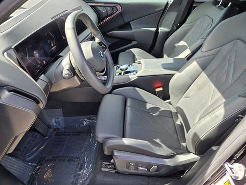 Used 2025 BMW X3 xDrive30i w/ Premium Package image 10