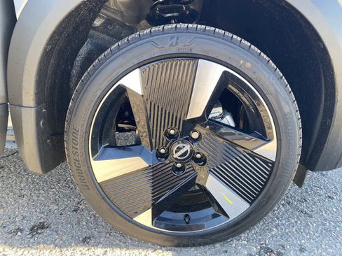 New 2026 Nissan Kicks SR w/ Cold Weather Package image 10