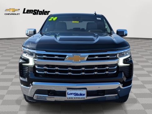 Used 2024 Chevrolet Silverado 1500 LTZ w/ Z71 Off-Road Package image 8
