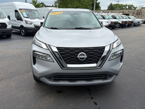 Used 2022 Nissan Rogue SV AWD/4WD image 2