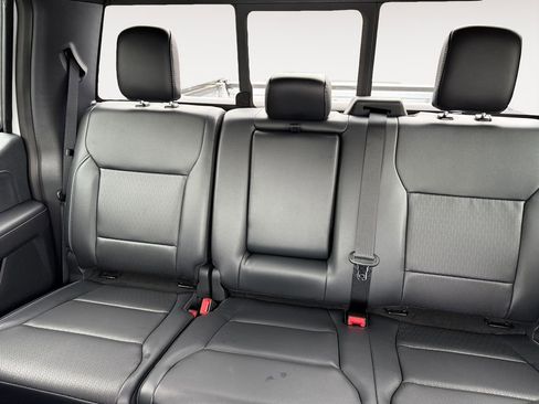 Used 2025 Ford F150 Lariat w/ Equipment Group 501A Mid image 15