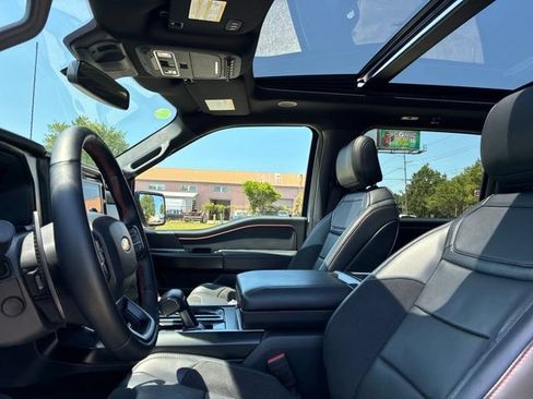 Used 2025 Ford F150 Raptor AWD/4WD image 21