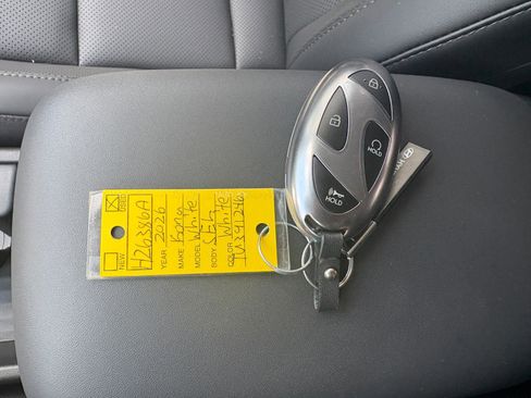 Used 2026 Hyundai Kona SEL Premium FWD image 35