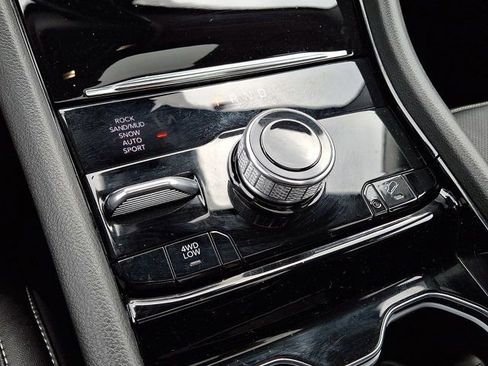 Certified 2022 Jeep Grand Cherokee Limited 4xe w/ Luxury Tech Group II image 19