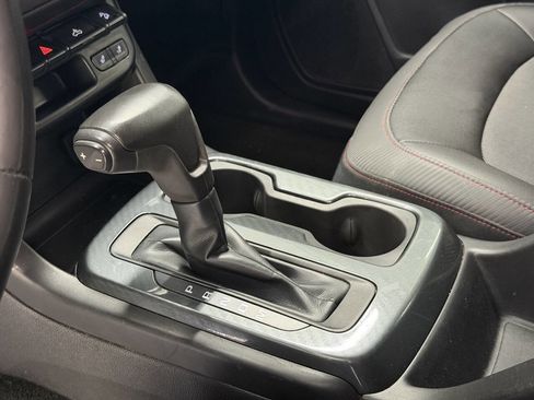 Used 2016 GMC Canyon SLE w/ All Terrain Adventure Package image 25