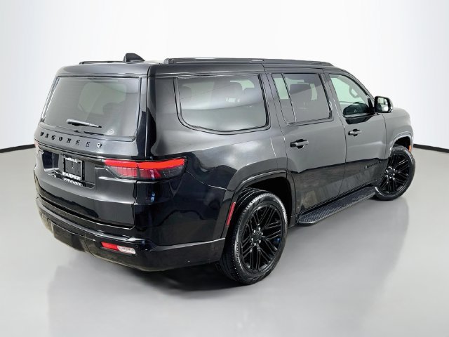 Used 2024 Jeep Wagoneer Series II w/ Convenience Group I AWD/4WD image 7