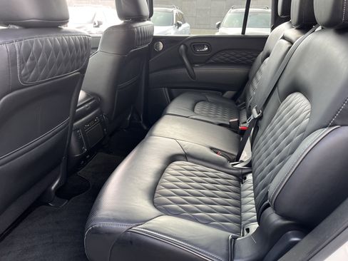 Certified 2024 INFINITI QX80 Sensory w/ All-Season Package AWD/4WD image 14