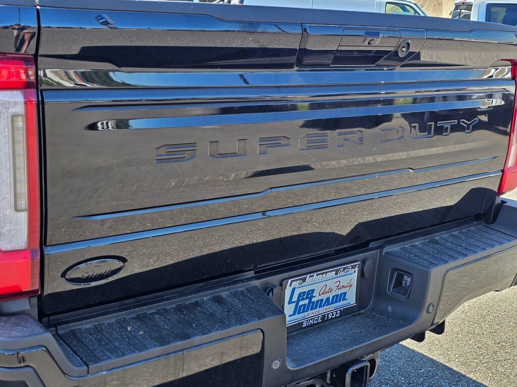 Used 2026 Ford F350 Platinum AWD/4WD image 28