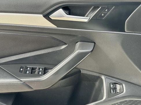 Used 2022 Volkswagen Jetta S image 19