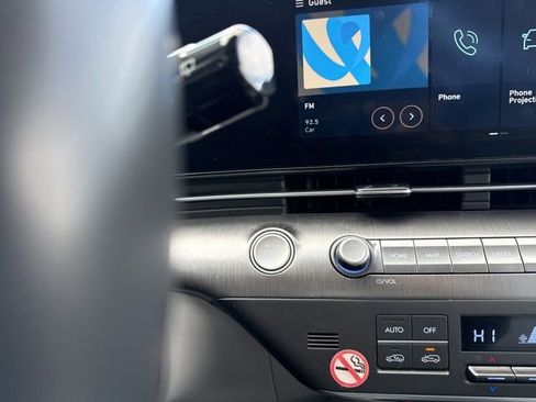 Used 2024 Hyundai Kona SEL image 31