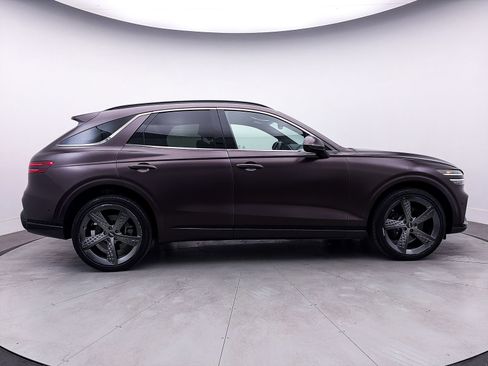 Used 2022 Genesis GV70 3.5T Sport w/ Sport Prestige Package image 47