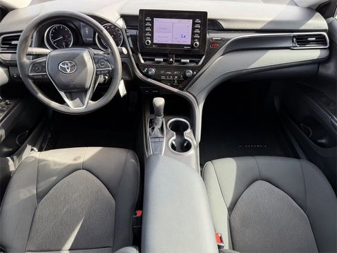 Used 2023 Toyota Camry LE image 12