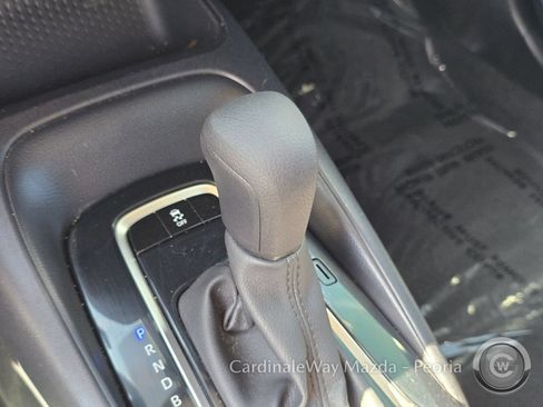 Used 2024 Toyota Corolla LE FWD image 22