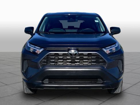Used 2025 Toyota RAV4 LE FWD image 4