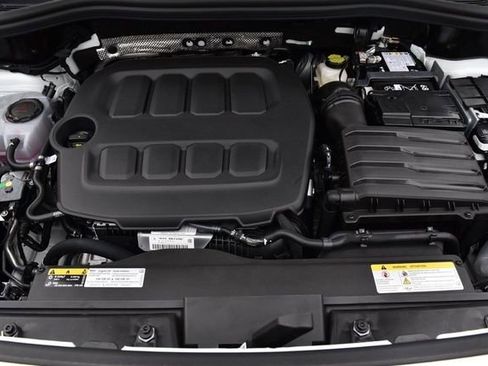 New 2026 Volkswagen Tiguan SE R-Line image 27