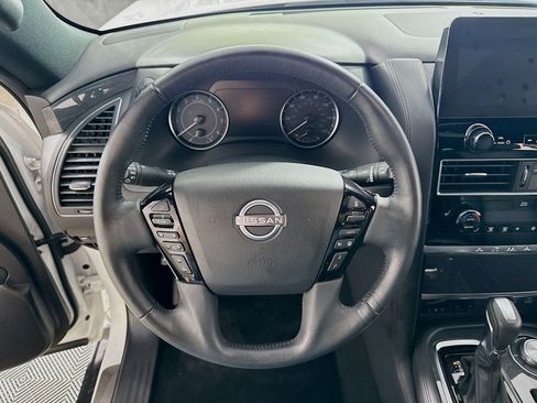 Used 2023 Nissan Armada SL w/ Midnight Edition Package AWD/4WD image 16