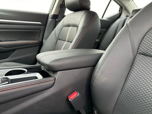 New 2025 Nissan Altima 2.5 SR image 20