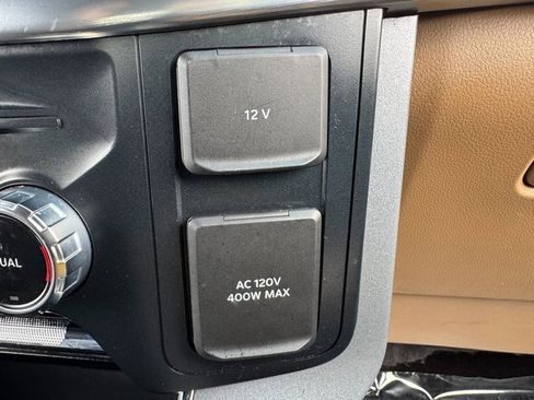 Used 2023 Ford F150 Lariat image 29