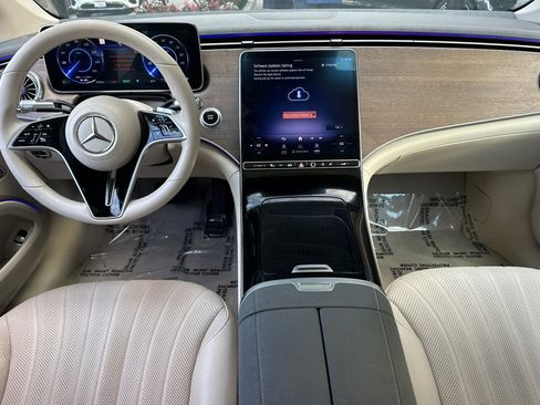 Certified 2023 Mercedes-Benz EQS 450+ Sedan image 3