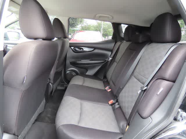 Used 2021 Nissan Rogue Sport SV AWD/4WD image 13