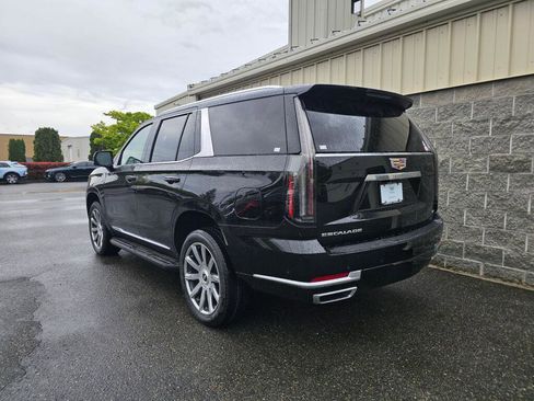 New 2026 Cadillac Escalade 4WD image 4