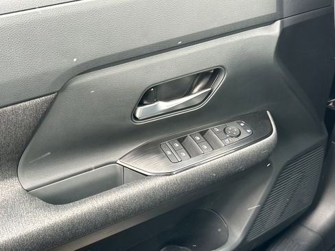 New 2026 Nissan Kicks SV w/ Cold Weather Package image 10