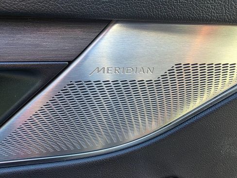 Used 2021 Jaguar F-PACE S image 12