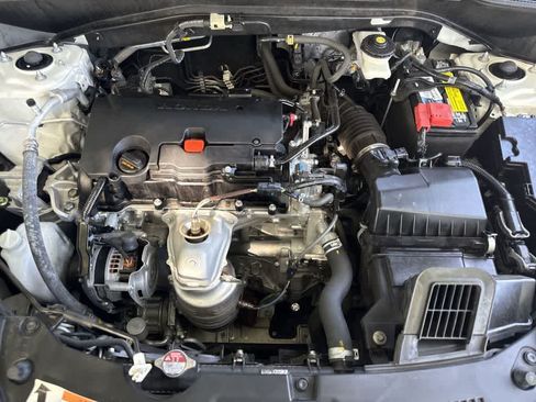 Used 2023 Honda HR-V LX image 12