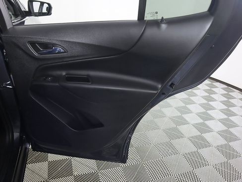Used 2023 Chevrolet Equinox LT image 24