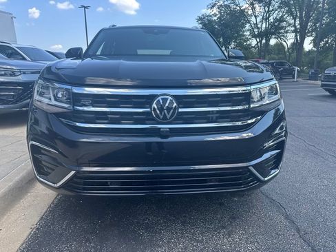 Used 2023 Volkswagen Atlas Cross Sport SEL Premium R-Line AWD/4WD image 8