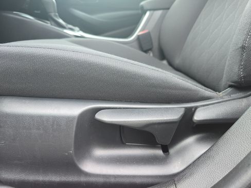 Used 2024 Toyota Corolla LE FWD image 25