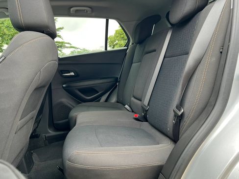 Used 2021 Chevrolet Trax LS w/ Tint and Cruise Package FWD image 14