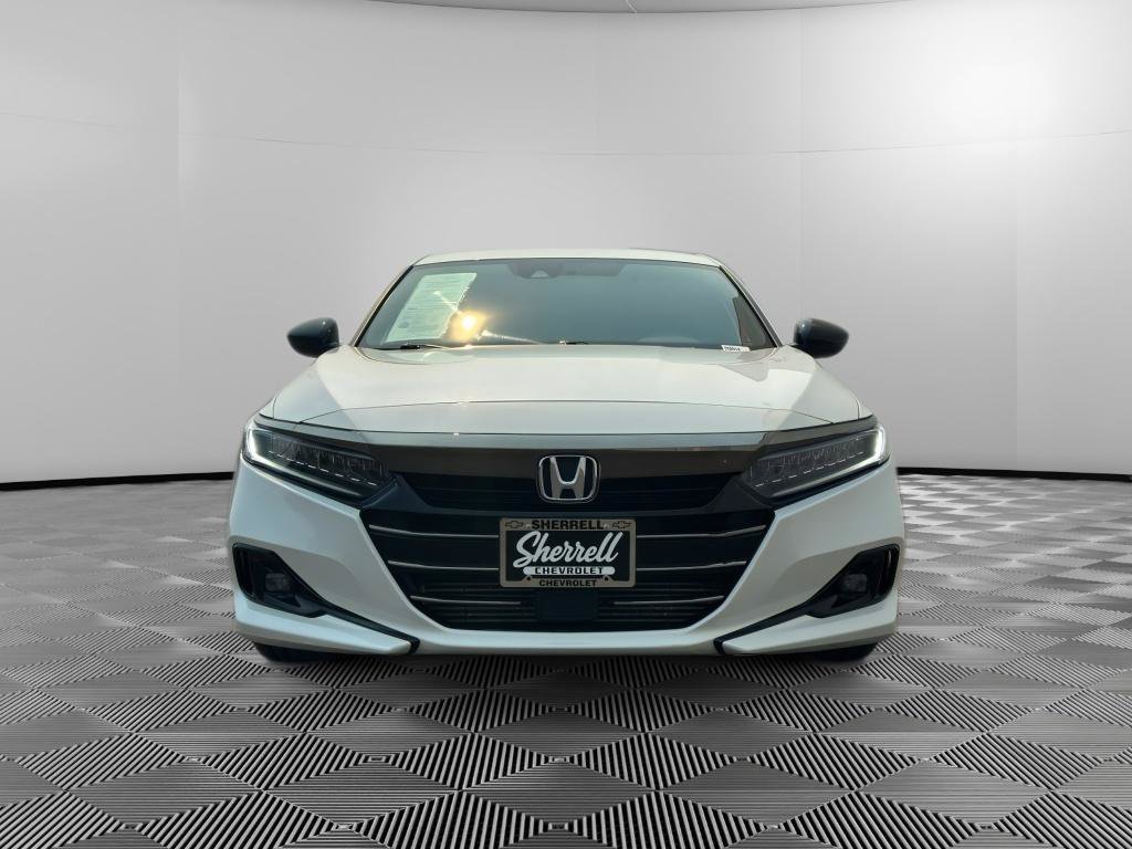 Used 2022 Honda Accord Sport image 2