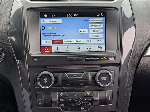 Used 2017 Ford Explorer XLT w/ Equipment Group 202A image 13