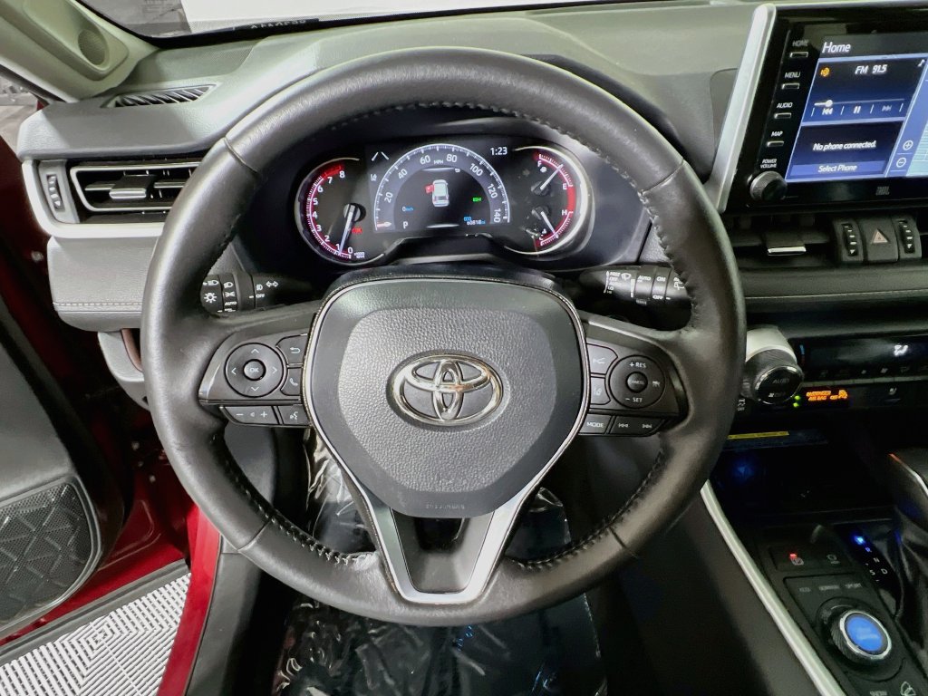 Certified 2021 Toyota RAV4 Limited AWD/4WD image 10