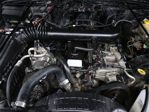 Used 1998 Jeep Wrangler Sahara image 33