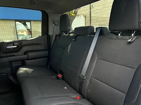 Used 2019 Chevrolet Silverado 1500 Custom Trail Boss w/ Custom Convenience Package AWD/4WD image 12