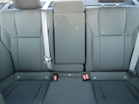 Used 2024 Subaru Legacy Premium image 13