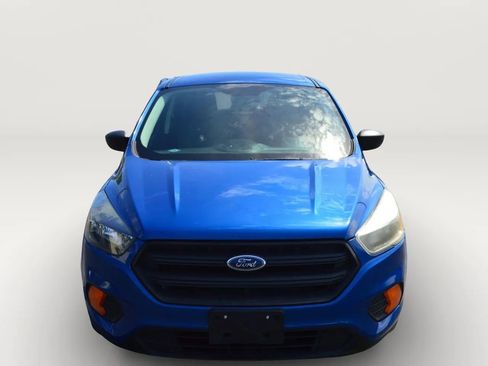 Used 2018 Ford Escape S image 2