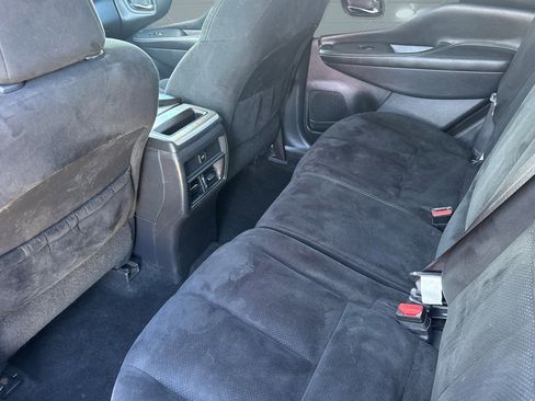 Used 2017 Nissan Murano S w/ Navigation Package image 15