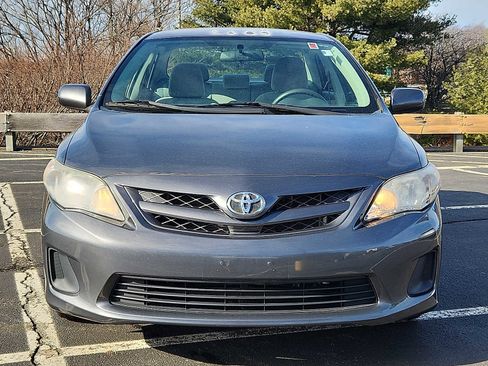 Used 2012 Toyota Corolla LE image 2